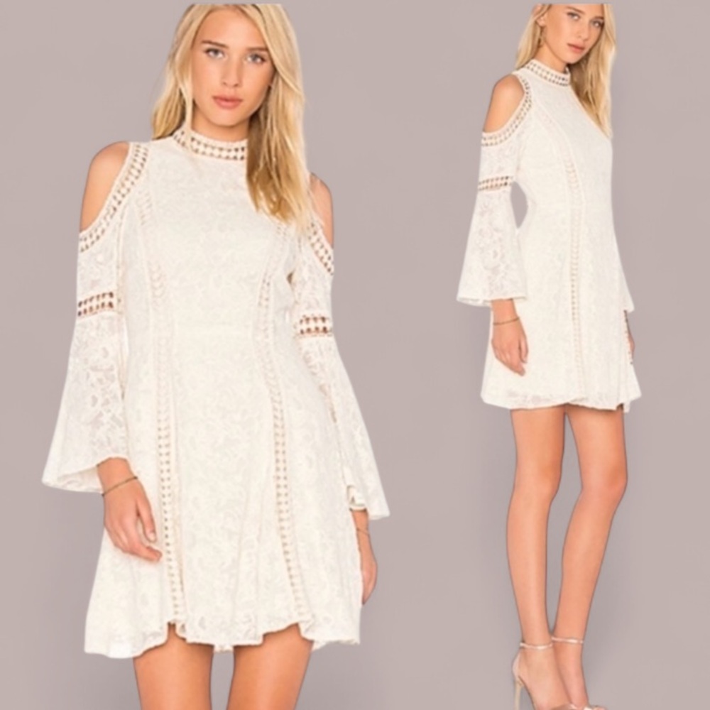 Alice+Olivia ✨Enya Cold Shoulder Dress